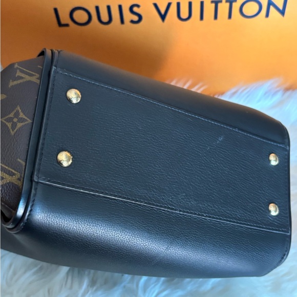 Louis Vuitton Kimono Bag Black and Monogram - Picture 10 of 14